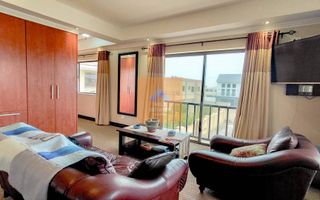 4 Bedroom House For Sale in Vogelstrand, Swakopmund
