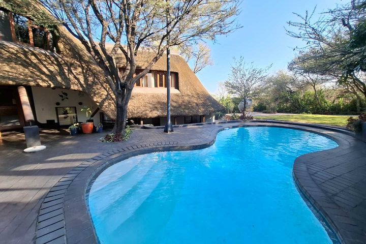 4 Bedroom House For Sale in Klein Windhoek, Windhoek
