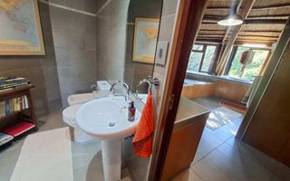 4 Bedroom House For Sale in Klein Windhoek, Windhoek