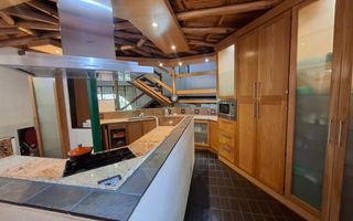 4 Bedroom House For Sale in Klein Windhoek, Windhoek