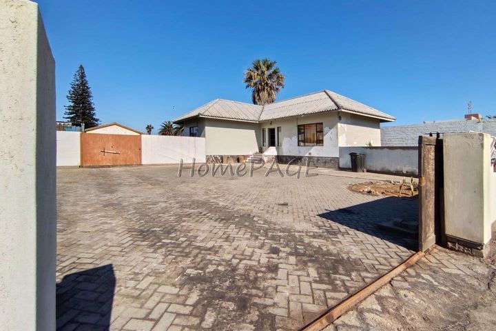 3 Bedroom House For Sale in Walvis Bay Central