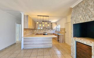 3 Bedroom House For Sale in Henties Bay Central, Henties Bay