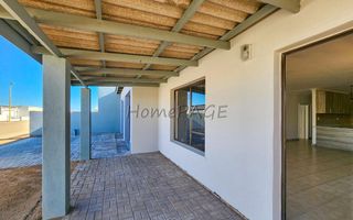 3 Bedroom House For Sale in Henties Bay Central, Henties Bay