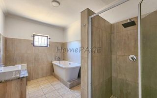 3 Bedroom House For Sale in Henties Bay Central, Henties Bay