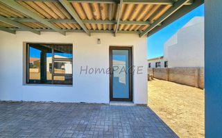3 Bedroom House For Sale in Henties Bay Central, Henties Bay