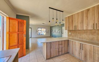 3 Bedroom House For Sale in Henties Bay Central, Henties Bay