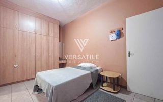 4 Bedroom House For Sale in Long Beach