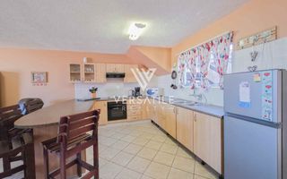 4 Bedroom House For Sale in Long Beach