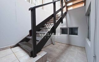 4 Bedroom House For Sale in Long Beach