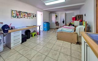 5 Bedroom House For Sale in Meersig