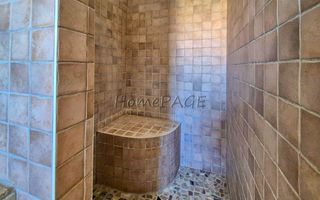 5 Bedroom House For Sale in Meersig