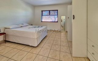 5 Bedroom House For Sale in Meersig