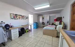 5 Bedroom House For Sale in Meersig