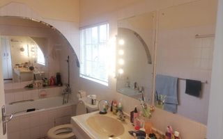 7 Bedroom House For Sale in Ludwigsdorf, Windhoek