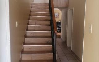7 Bedroom House For Sale in Ludwigsdorf, Windhoek