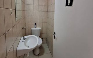 Office / Retail / Mixed Use For Sale in Windhoek Central, Wi...