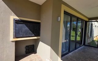 2 Bedroom Apartment For Sale in Omeya, Windhoek