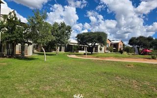 2 Bedroom Apartment For Sale in Omeya, Windhoek