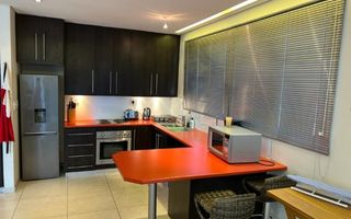 2 Bedroom Apartment For Sale in Windhoek Central, Windhoek