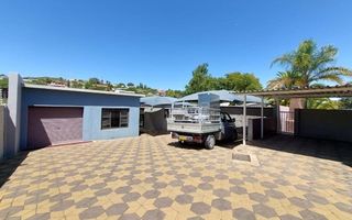 4 Bedroom House To Rent in Suiderhof, Windhoek
