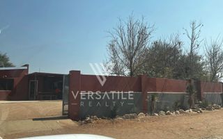 5 Bedroom House For Sale in Rehoboth