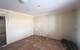 5 Bedroom House For Sale in Rehoboth