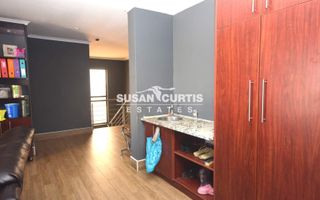 4 Bedroom House For Sale in Mile 4 Extension 1, Swakopmund