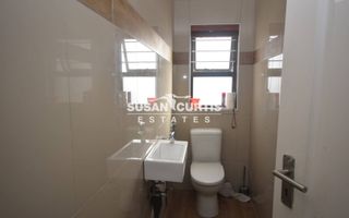 4 Bedroom House For Sale in Mile 4 Extension 1, Swakopmund