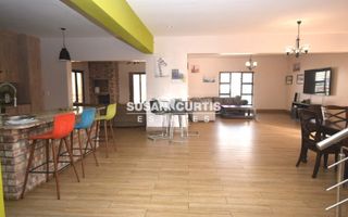 4 Bedroom House For Sale in Mile 4 Extension 1, Swakopmund