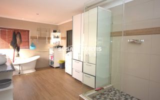 4 Bedroom House For Sale in Mile 4 Extension 1, Swakopmund