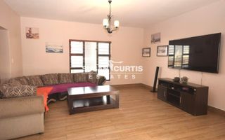 4 Bedroom House For Sale in Mile 4 Extension 1, Swakopmund