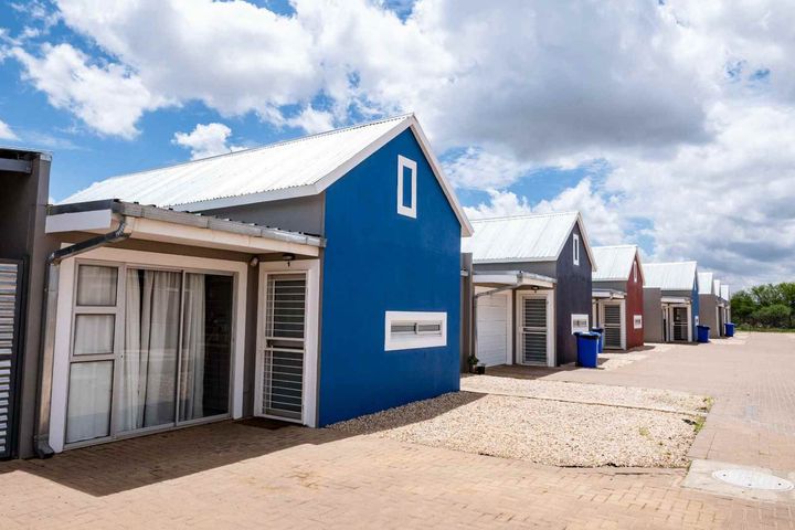 2 Bedroom House For Sale in Academia, Windhoek