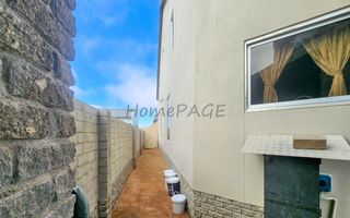 3 Bedroom House For Sale in Henties Bay Central, Henties Bay
