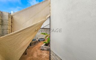 3 Bedroom House For Sale in Henties Bay Central, Henties Bay