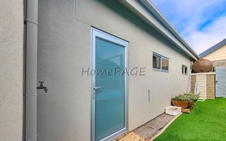 3 Bedroom House For Sale in Henties Bay Central, Henties Bay