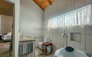 3 Bedroom House For Sale in Henties Bay Central, Henties Bay