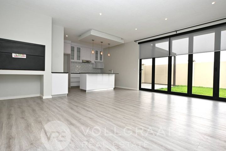 3 Bedroom House To Rent in Mile 4 Extension 1, Swakopmund