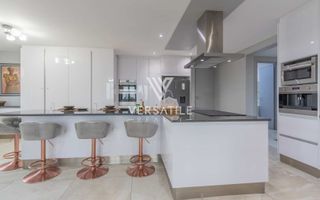 8 Bedroom House For Sale in Vineta, Swakopmund