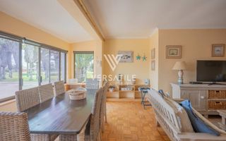 8 Bedroom House For Sale in Vineta, Swakopmund