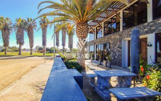 8 Bedroom House For Sale in Vineta, Swakopmund