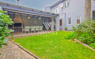 8 Bedroom House For Sale in Vineta, Swakopmund