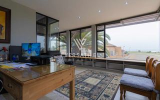 8 Bedroom House For Sale in Vineta, Swakopmund