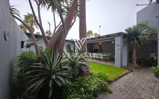 8 Bedroom House For Sale in Vineta, Swakopmund