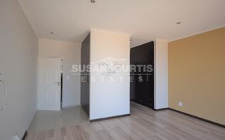 3 Bedroom House To Rent in Long Beach