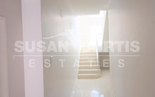 3 Bedroom House To Rent in Long Beach