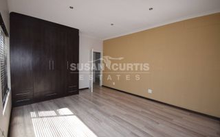3 Bedroom House To Rent in Long Beach