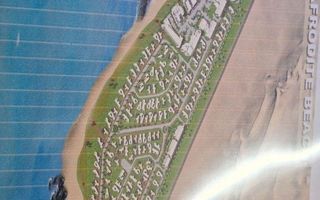 Office / Retail / Mixed Use For Sale in Afrodite Beach
