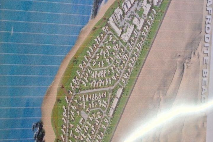 Office / Retail / Mixed Use For Sale in Afrodite Beach