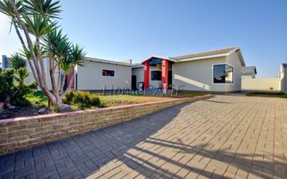 3 Bedroom House For Sale in Swakopmund Ext 15, Swakopmund