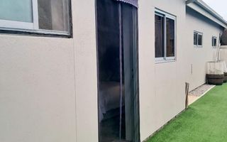 3 Bedroom House For Sale in Henties Bay Central, Henties Bay